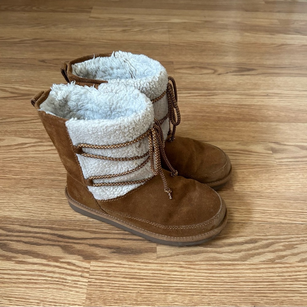 Koolaburra by UGG Mishon Boots - Picture 2 of 8